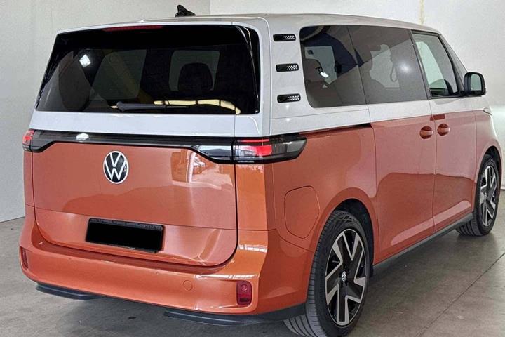 Orange VW ID.Buzz fra 2025