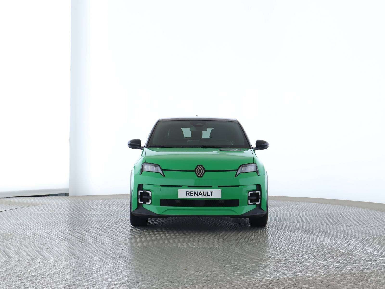 Grøn Renault 5 E-Tech fra 2025