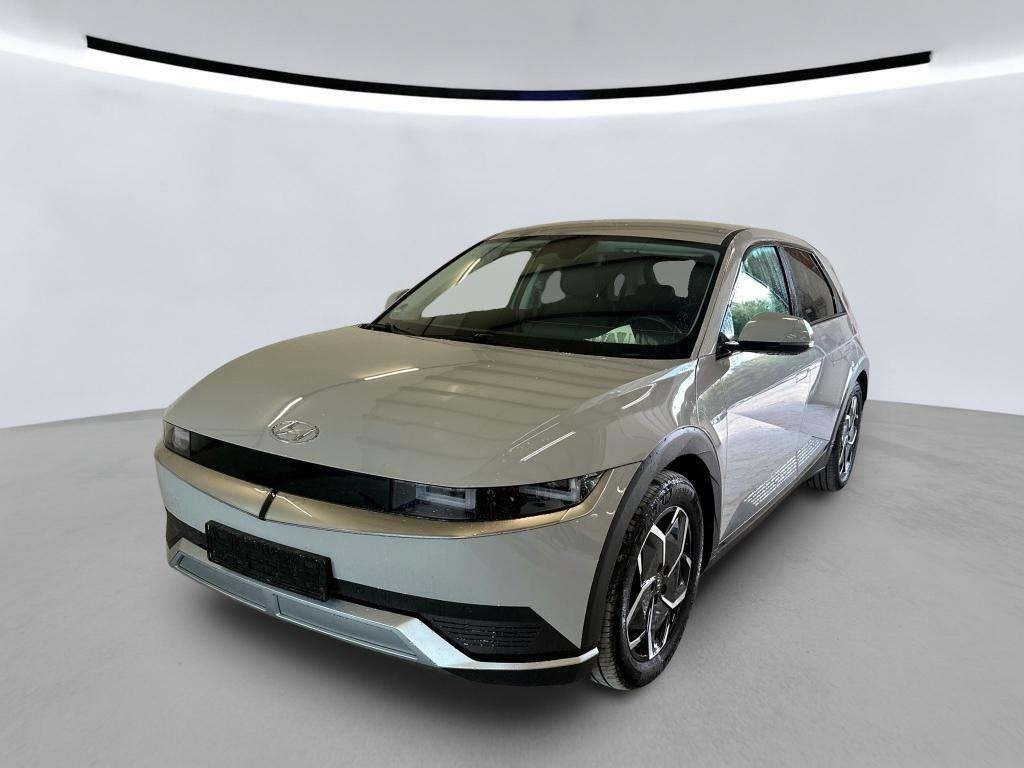 Sølv Hyundai Ioniq 5 fra 2023