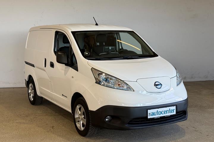 Hvid Nissan e-NV200 fra 2014