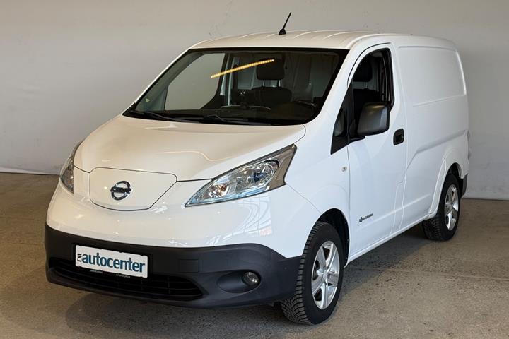 Hvid Nissan e-NV200 fra 2014