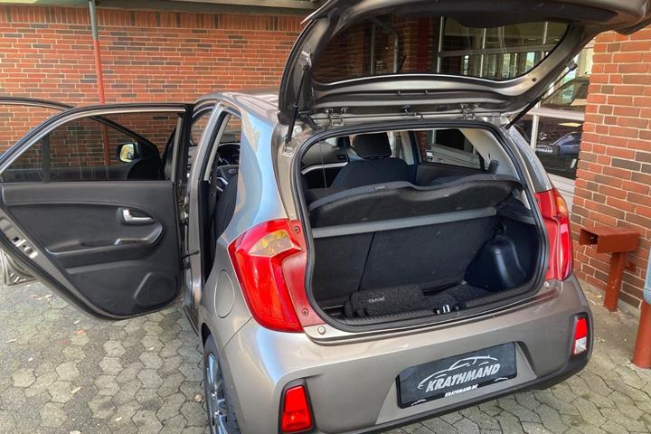 Brun Kia Picanto fra 2016