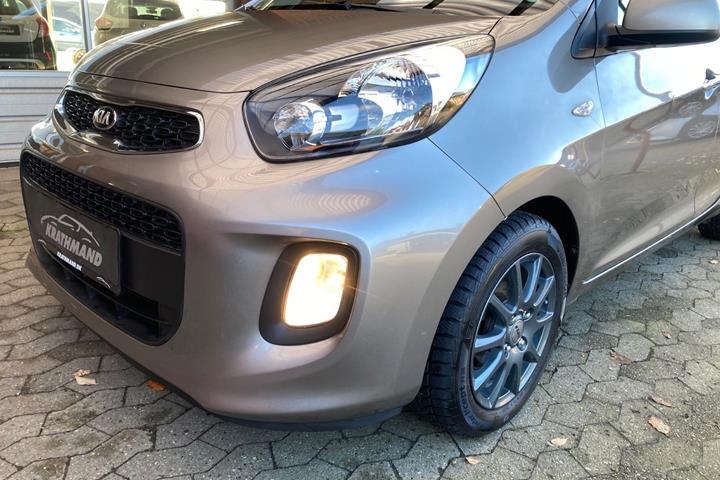 Brun Kia Picanto fra 2016