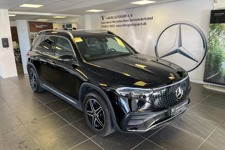 Sort Mercedes EQB250+ fra 2024