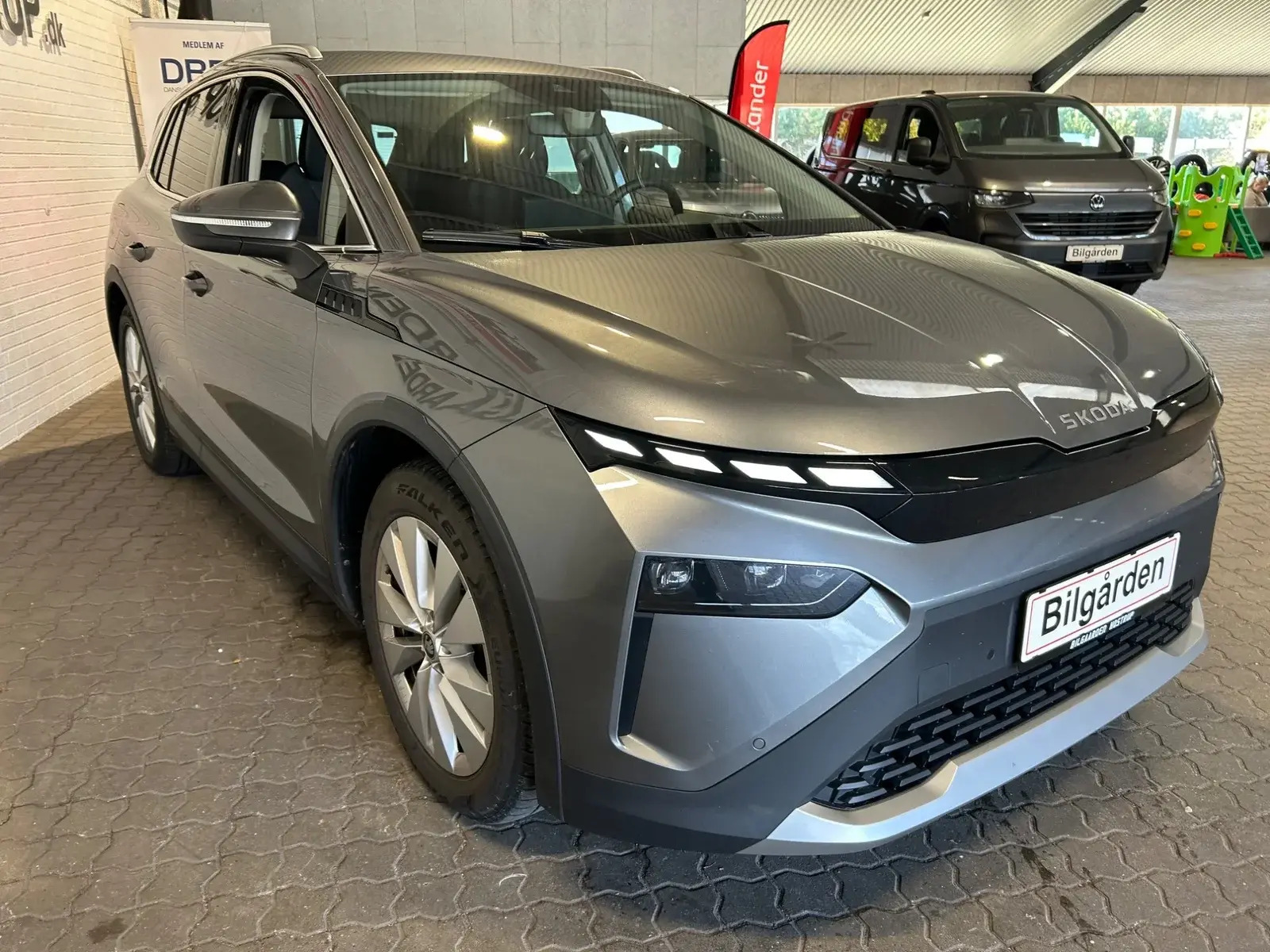Grå Skoda Elroq fra 2026