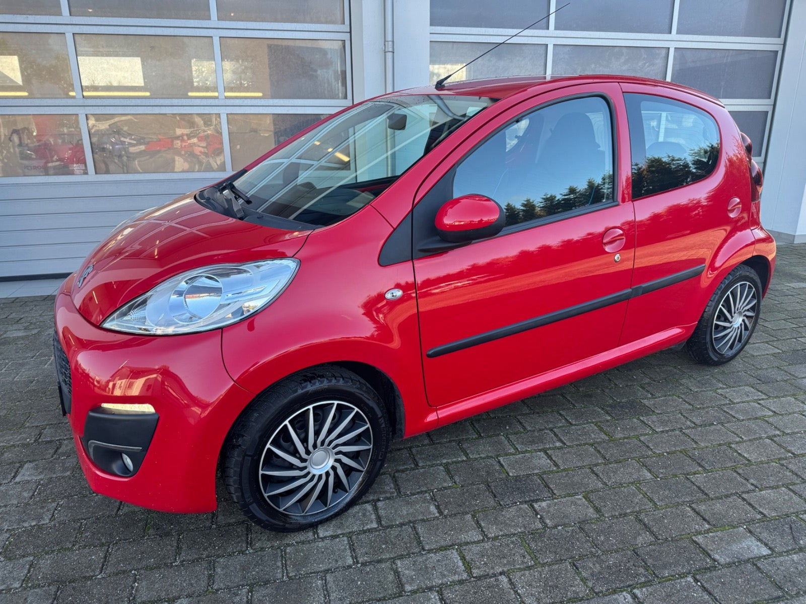 Peugeot 107 1,0 Champion
