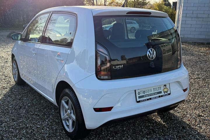 Hvid VW UP! fra 2018