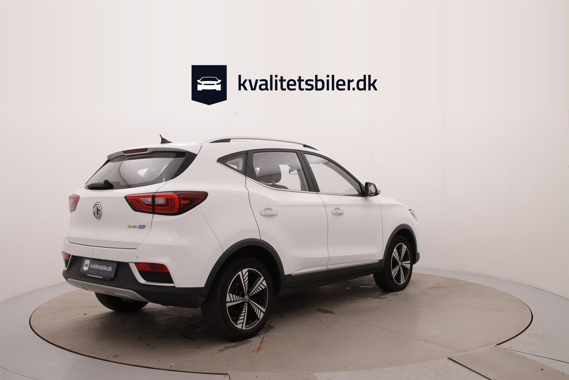 Hvid MG ZS EV fra 2021