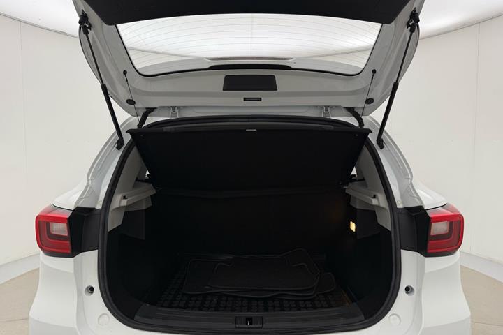 Hvid MG ZS EV fra 2021