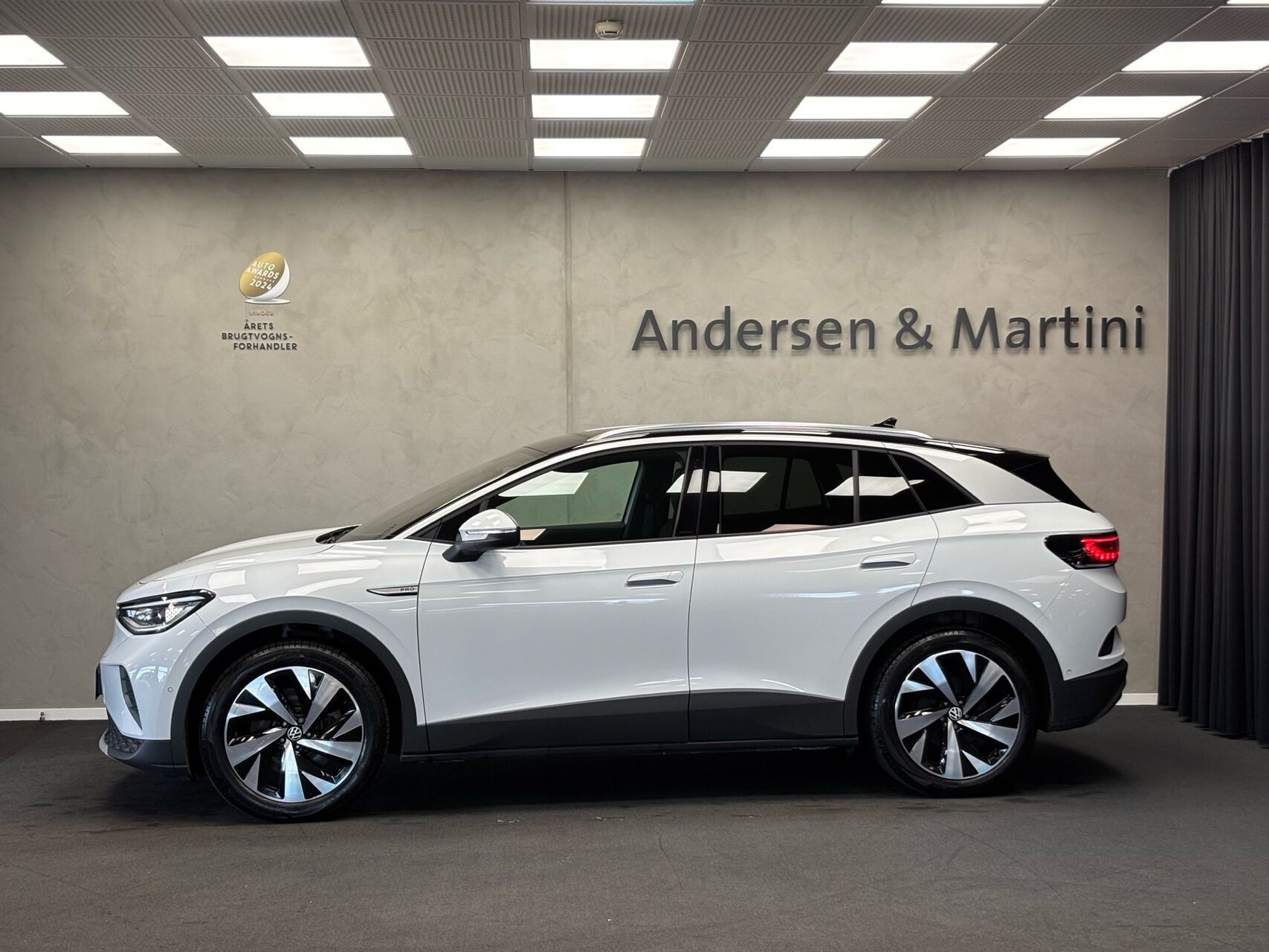 Hvid VW ID.4 fra 2023