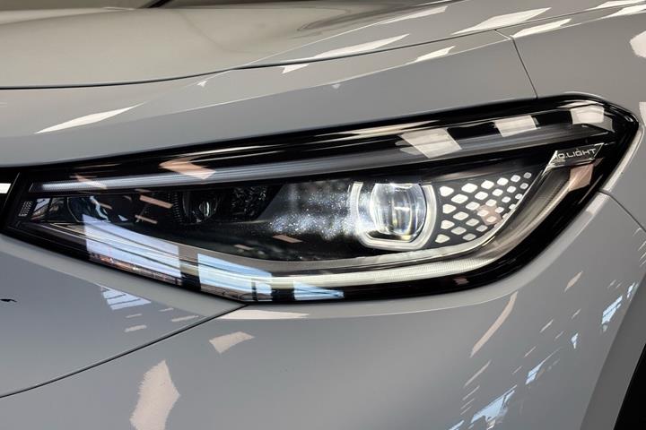 Hvid VW ID.4 fra 2023
