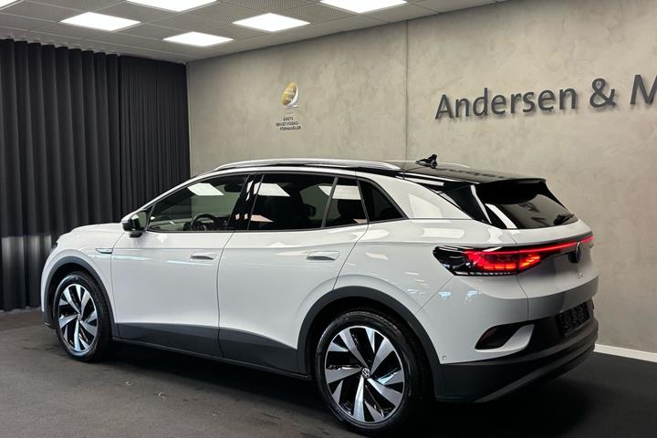 Hvid VW ID.4 fra 2023