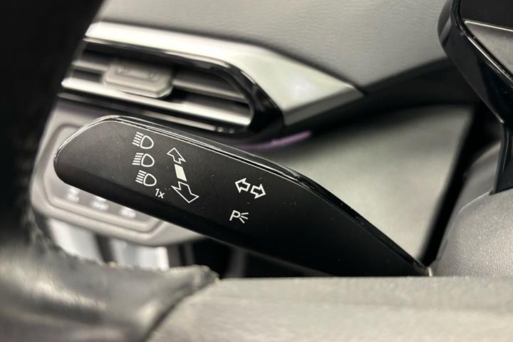 Hvid VW ID.4 fra 2023