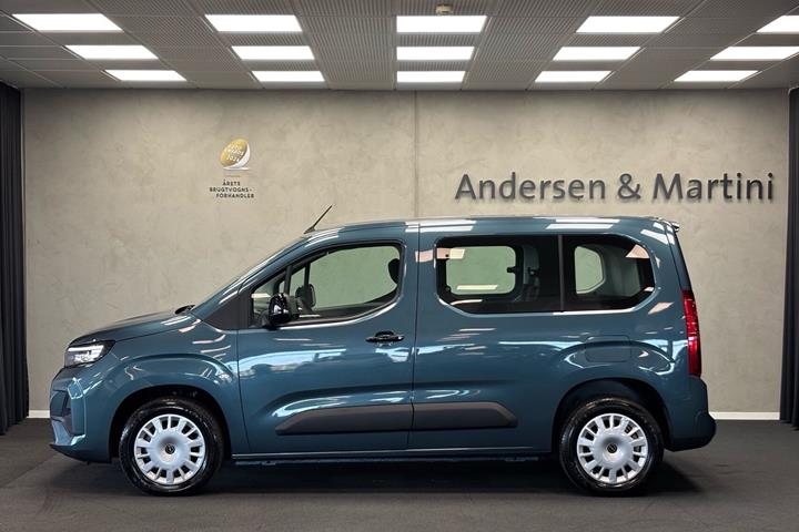 Grøn Opel Combo-e Life fra 2025