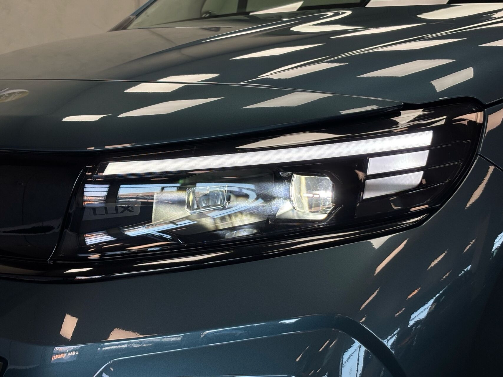 Grøn Opel Combo-e Life fra 2025