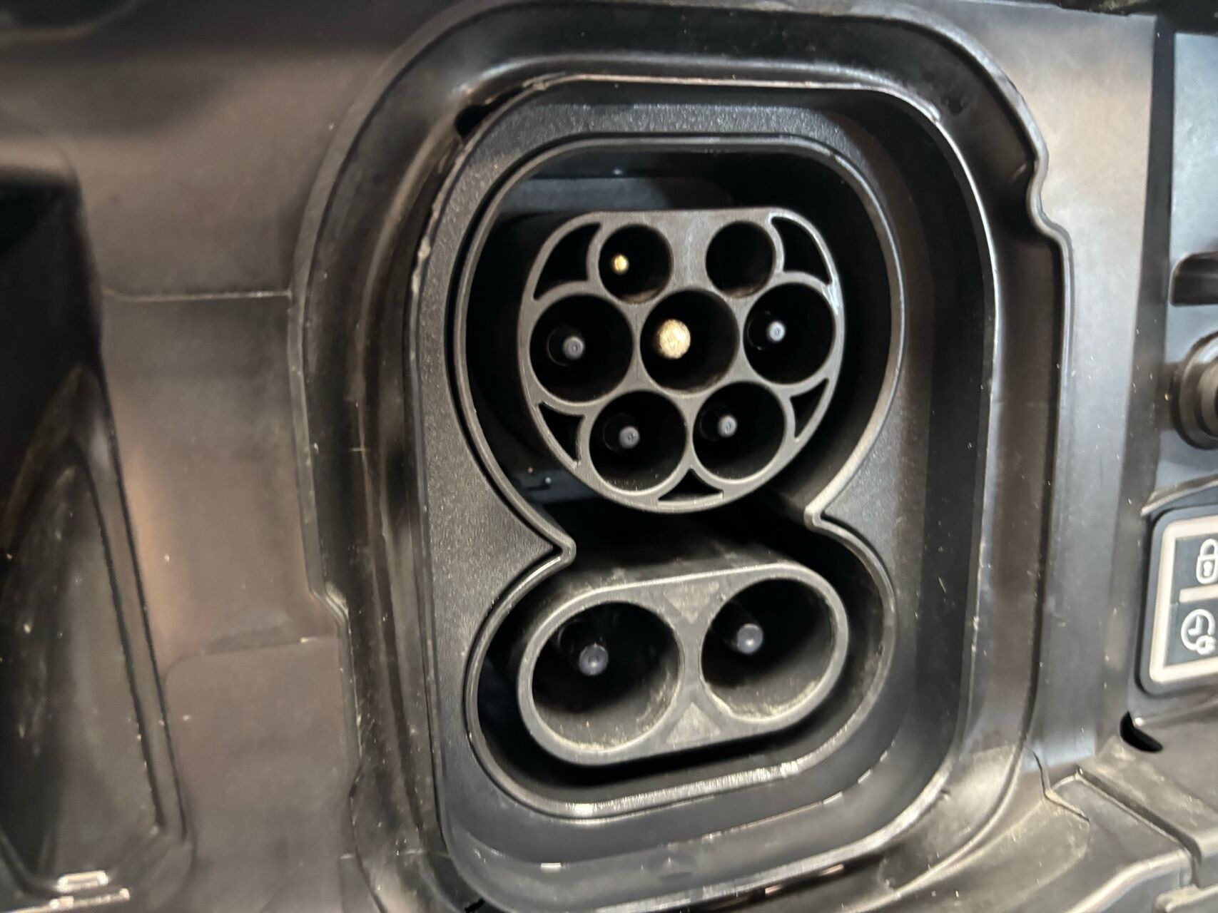 Grøn Opel Combo-e Life fra 2025