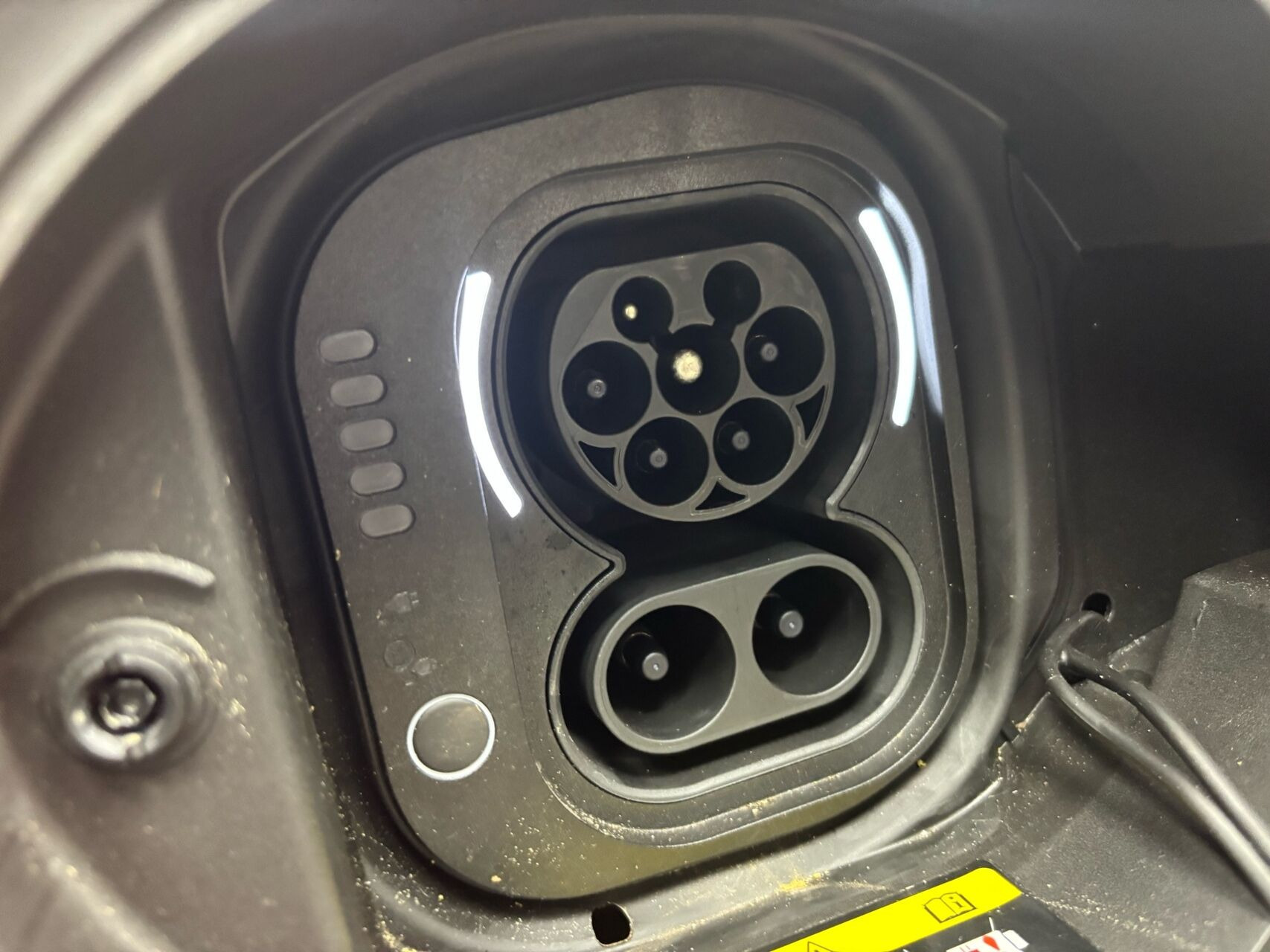 Rød Fiat 500e fra 2023