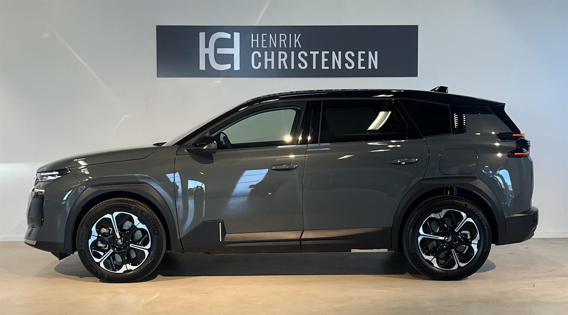 Grøn Citroën ë-C5 Aircross fra 2026