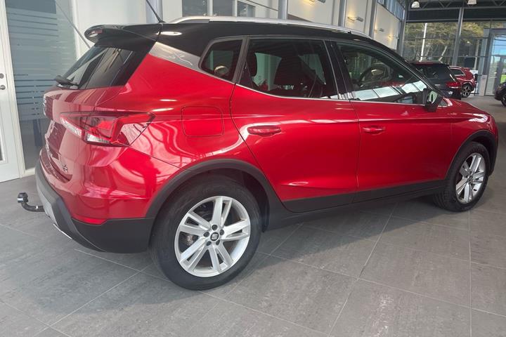 Rød Seat Arona fra 2020