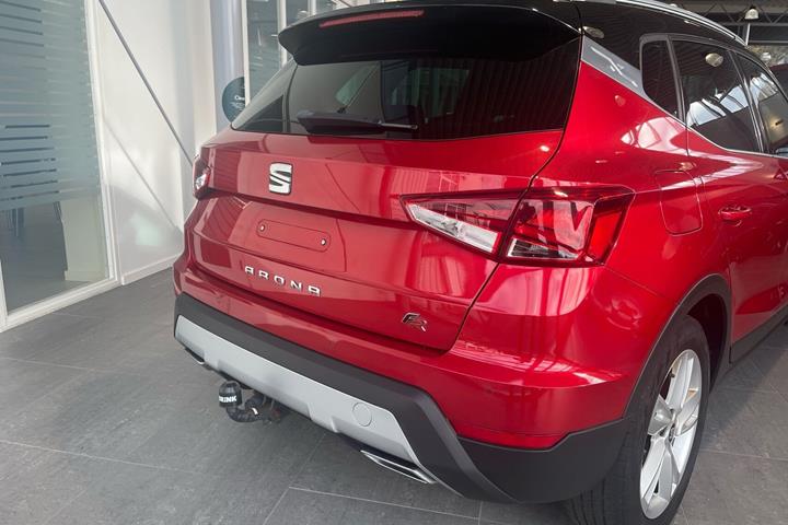 Rød Seat Arona fra 2020