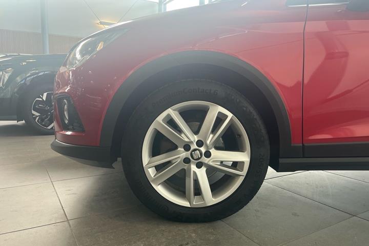 Rød Seat Arona fra 2020