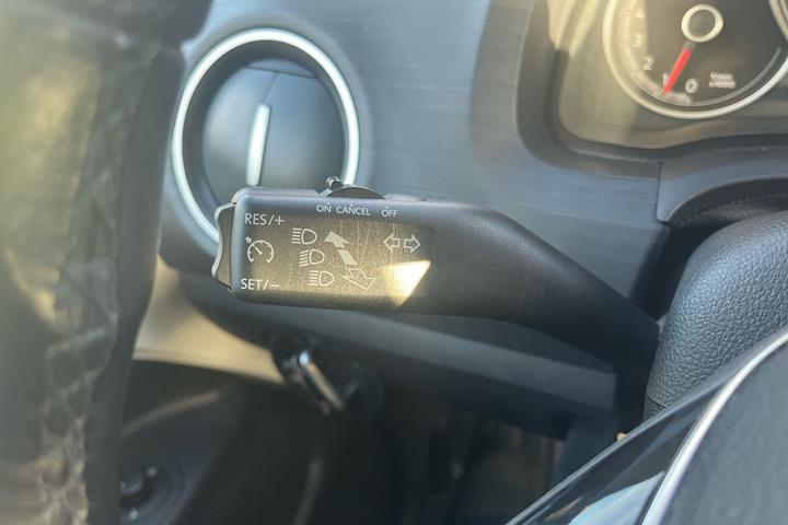 Hvid VW UP! fra 2017