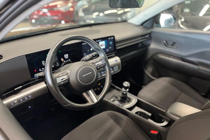 Sort Hyundai Kona fra 2023