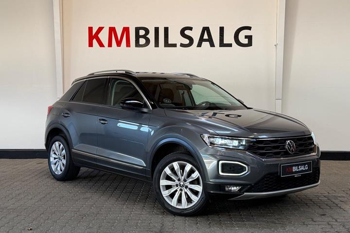 Grå VW T-Roc fra 2021