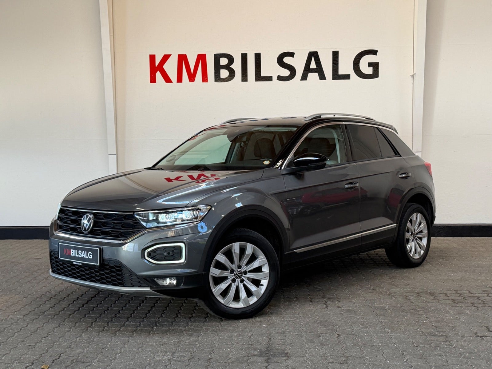 Grå VW T-Roc fra 2021