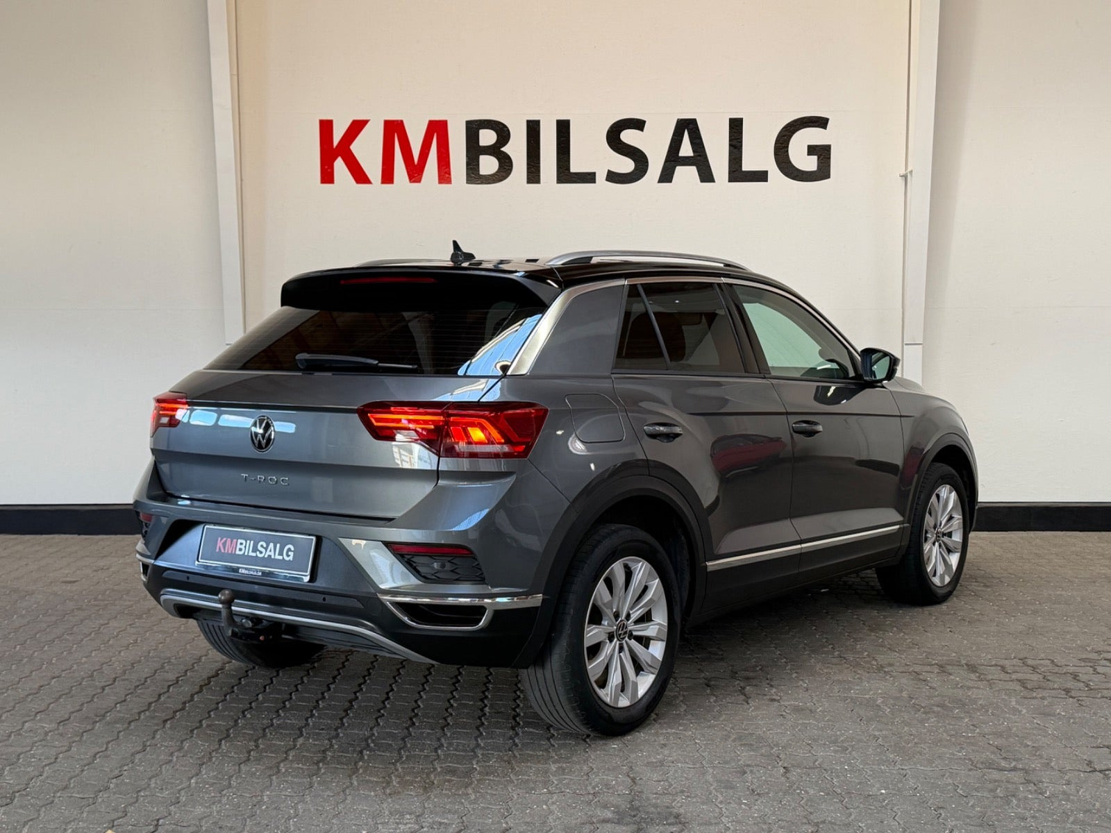 Grå VW T-Roc fra 2021