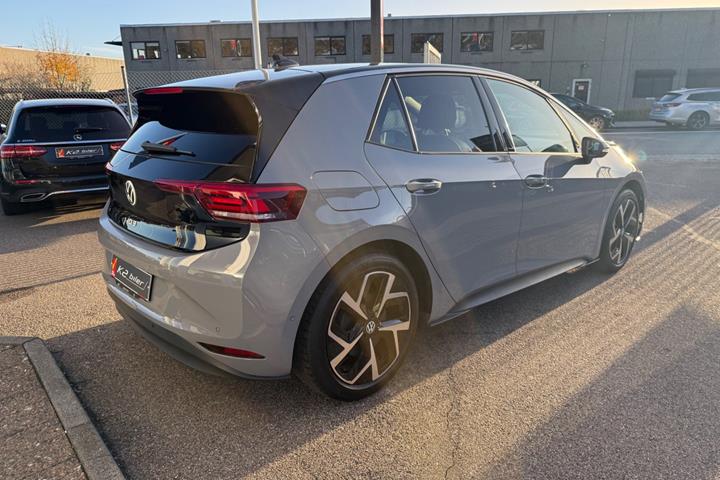 Grå VW ID.3 fra 2024