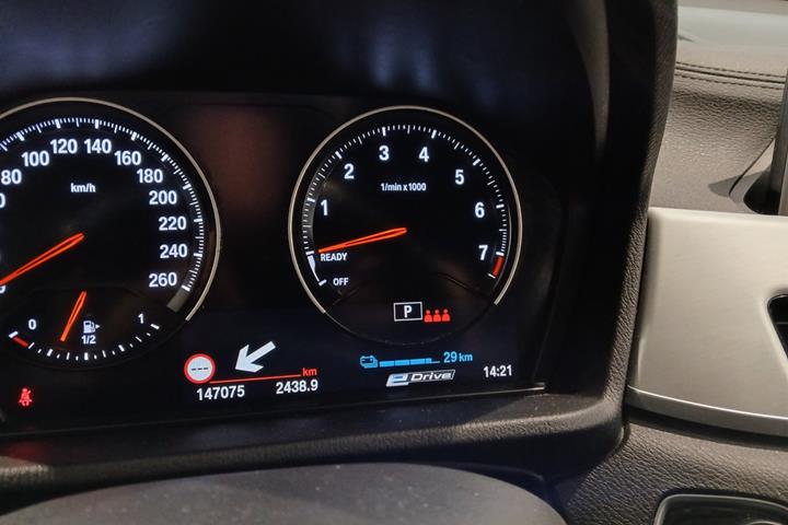Grå BMW X1 fra 2022