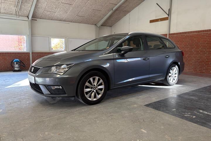 Grå Seat Leon fra 2017