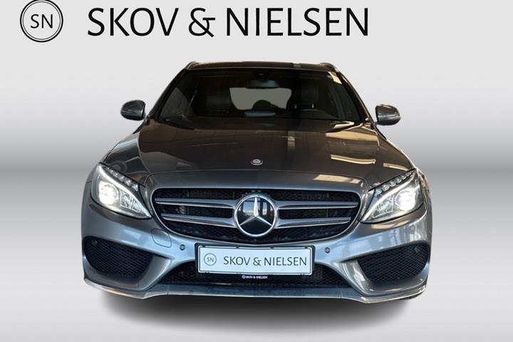 Grå Mercedes C200 fra 2016