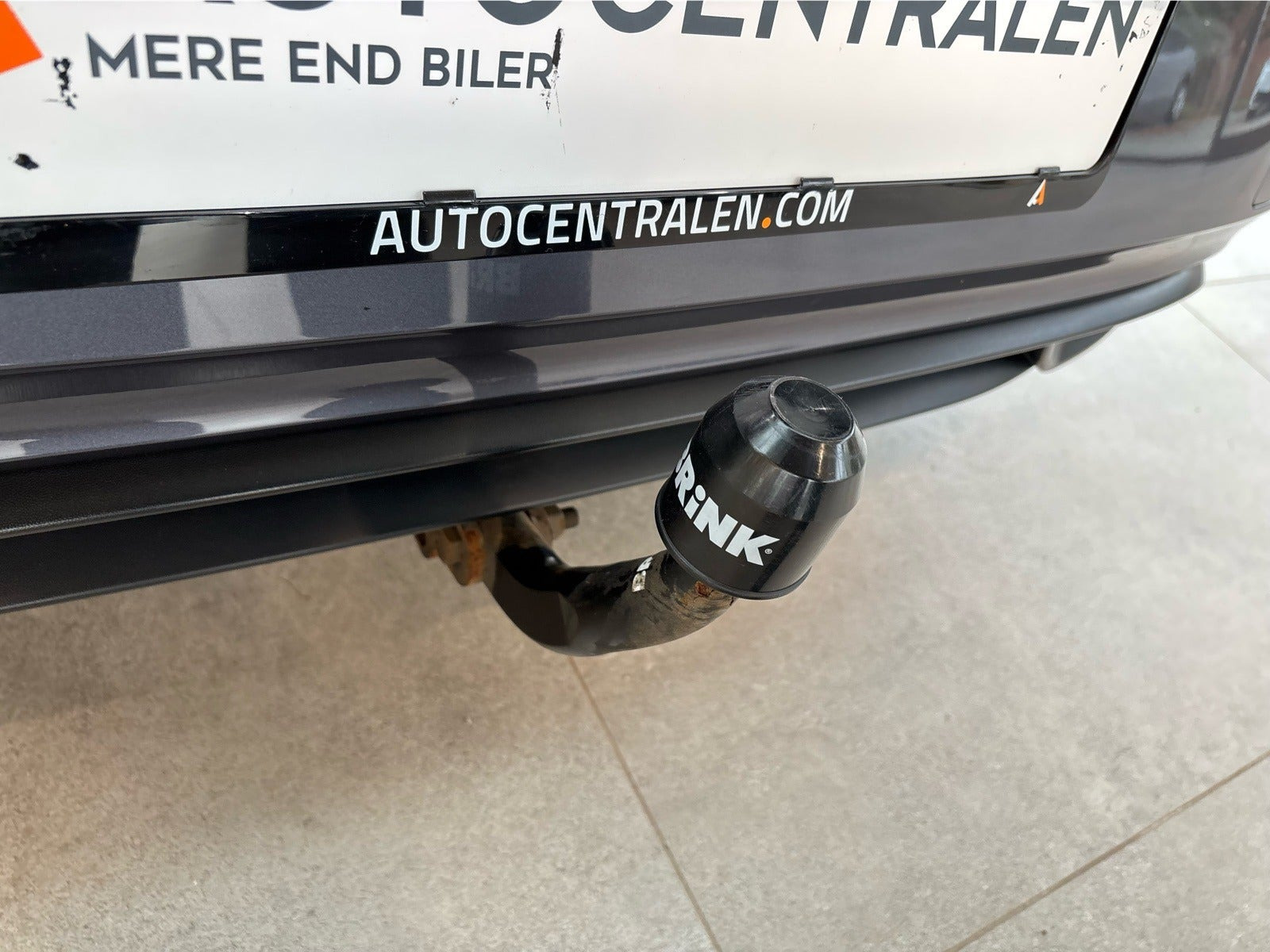 Grå VW Polo fra 2022