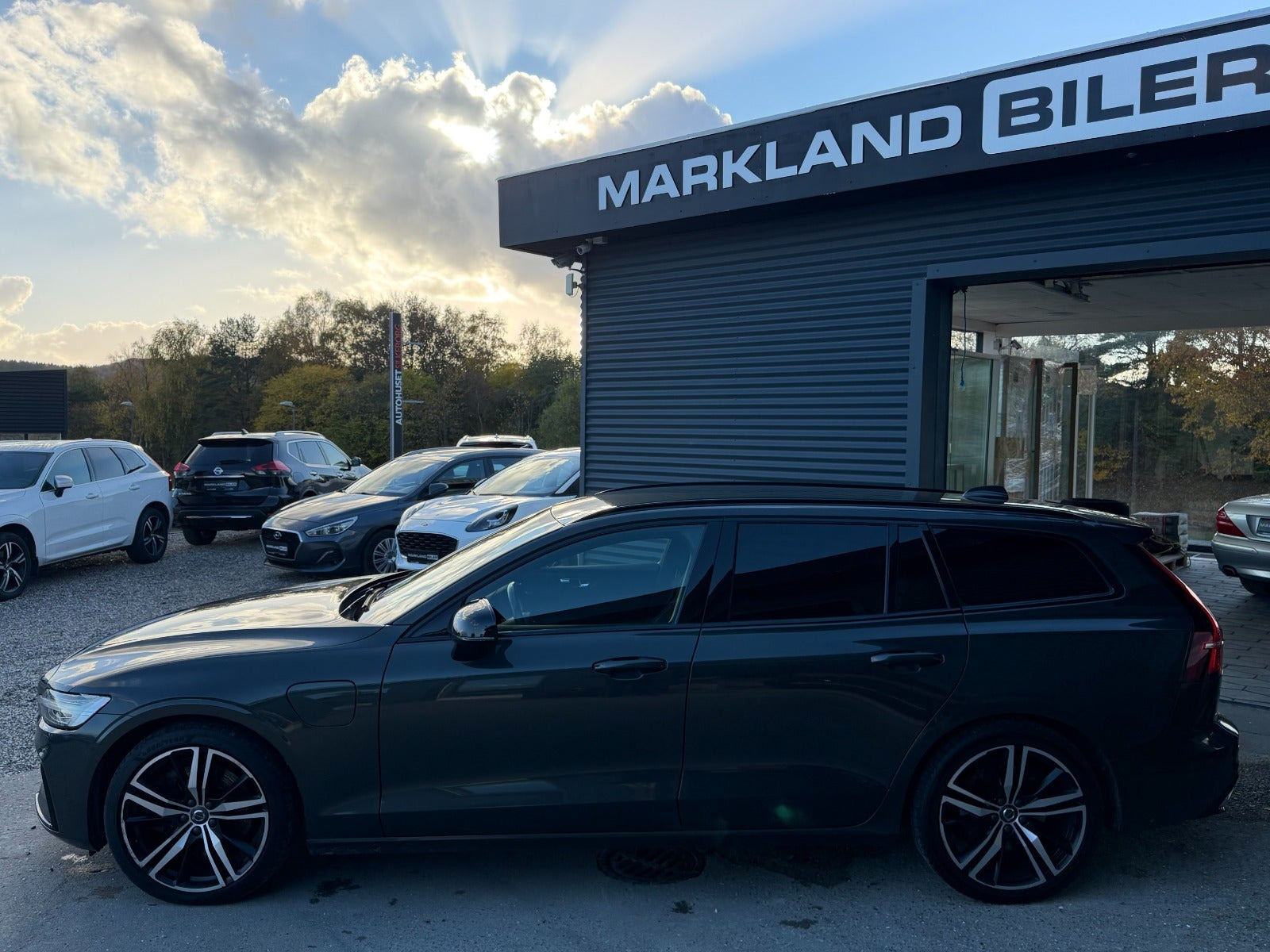 Brun Volvo V60 fra 2021