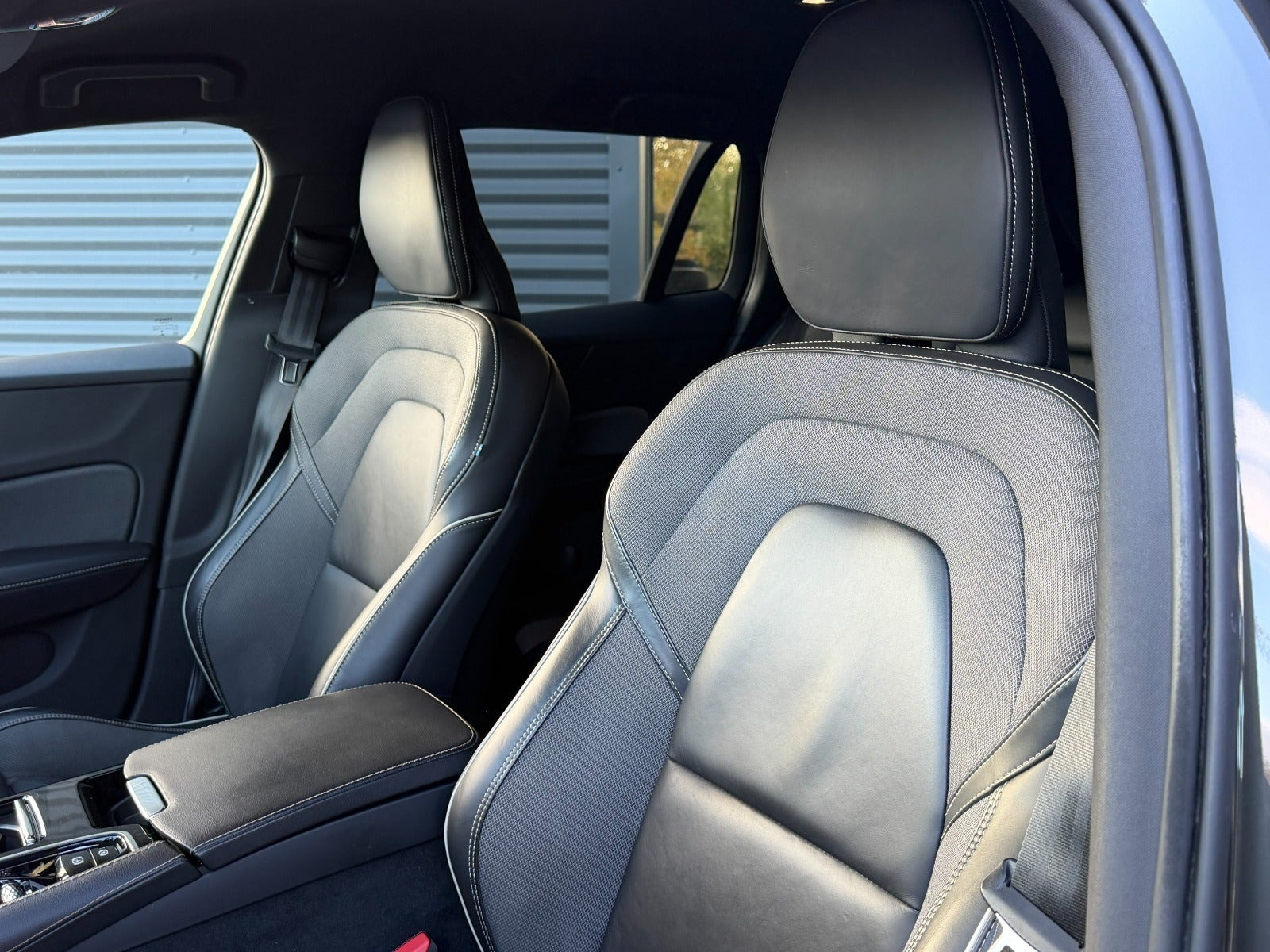 Brun Volvo V60 fra 2021