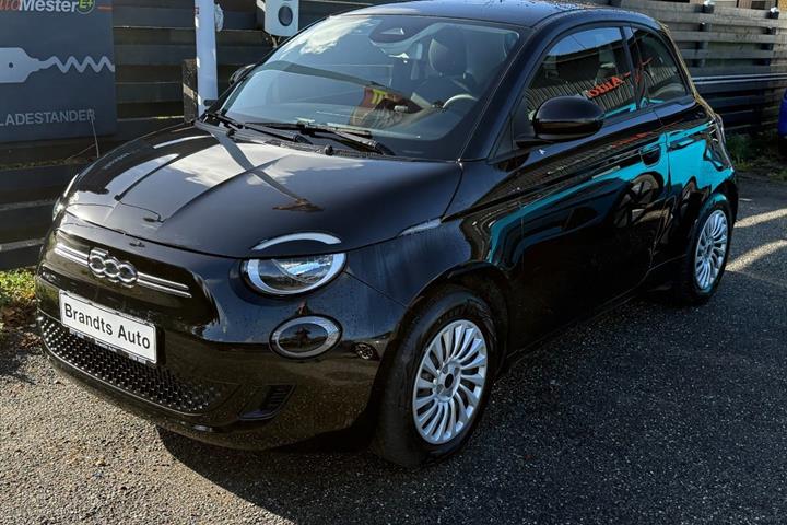 undefined Fiat 500e fra 2023