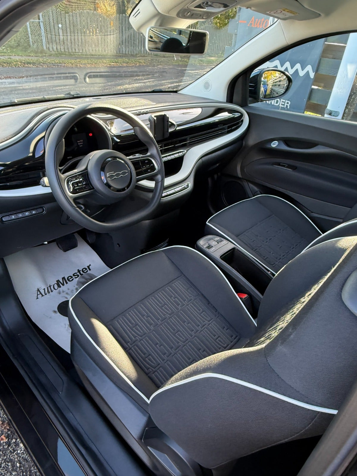 undefined Fiat 500e fra 2023