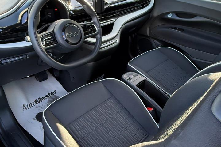 undefined Fiat 500e fra 2023