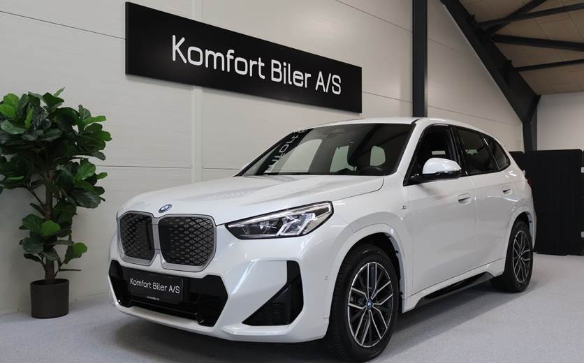 BMW iX1 eDrive20 M-Sport