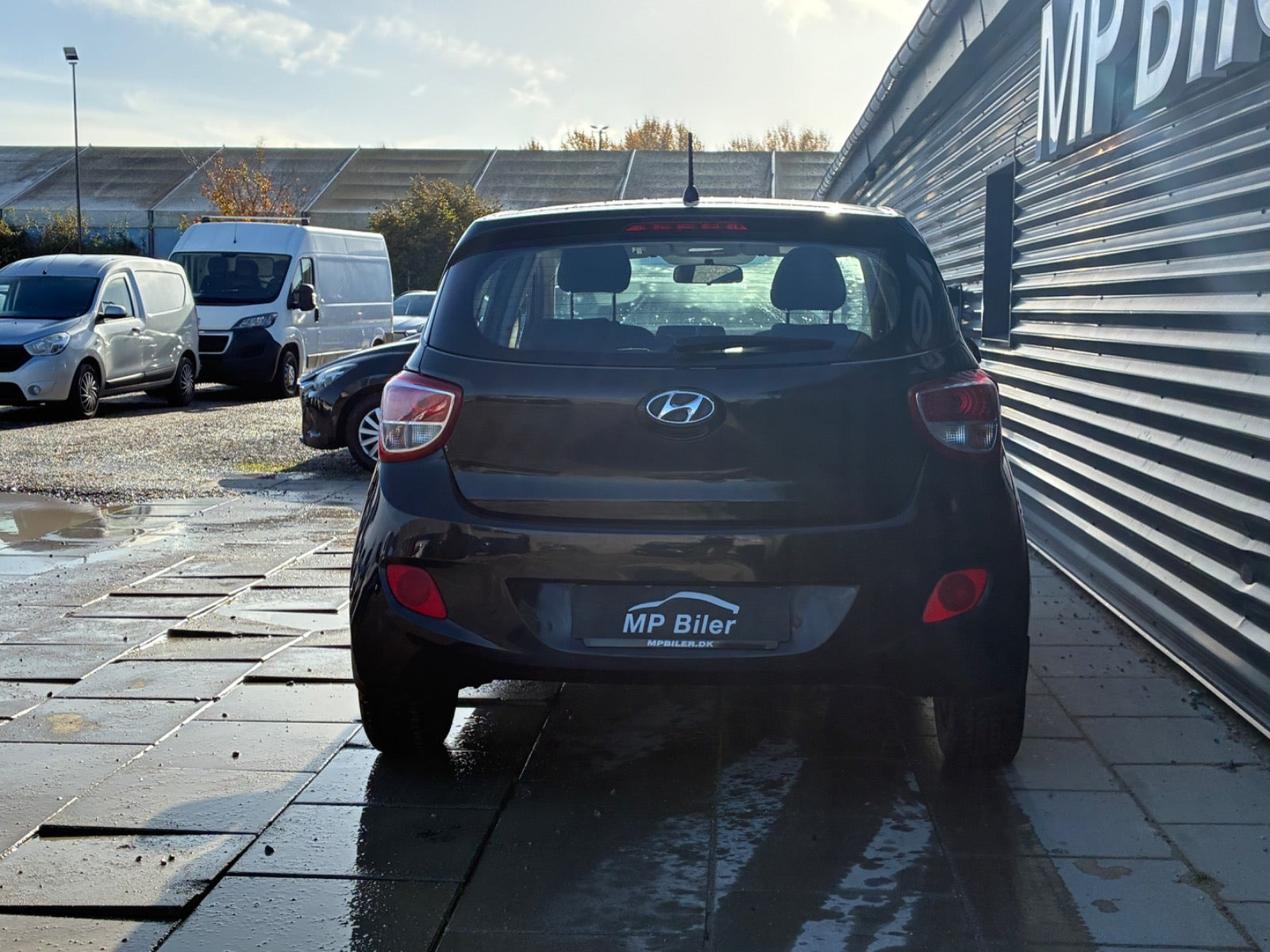 Sort Hyundai i10 fra 2014