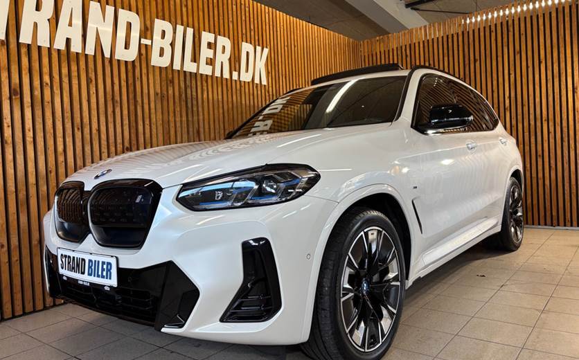 BMW iX3 Charged Plus M-Sport