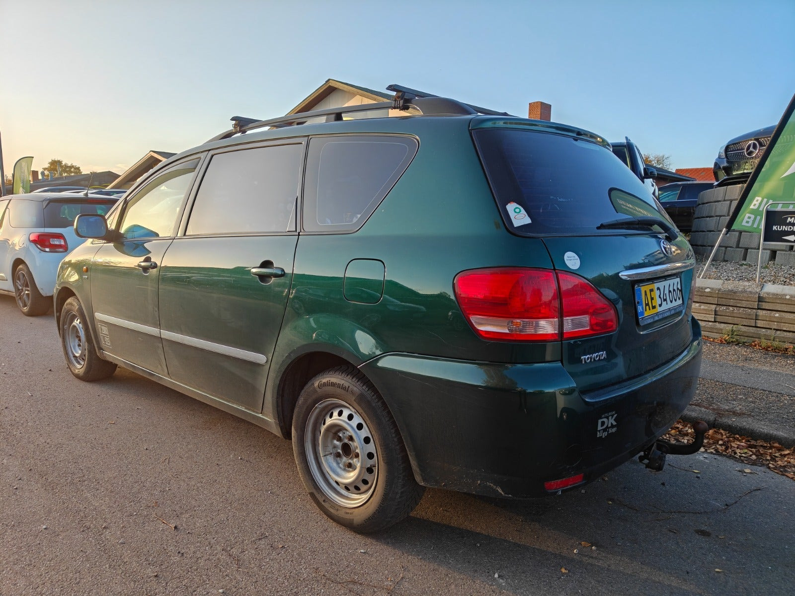 undefined Toyota Sportsvan fra 2002
