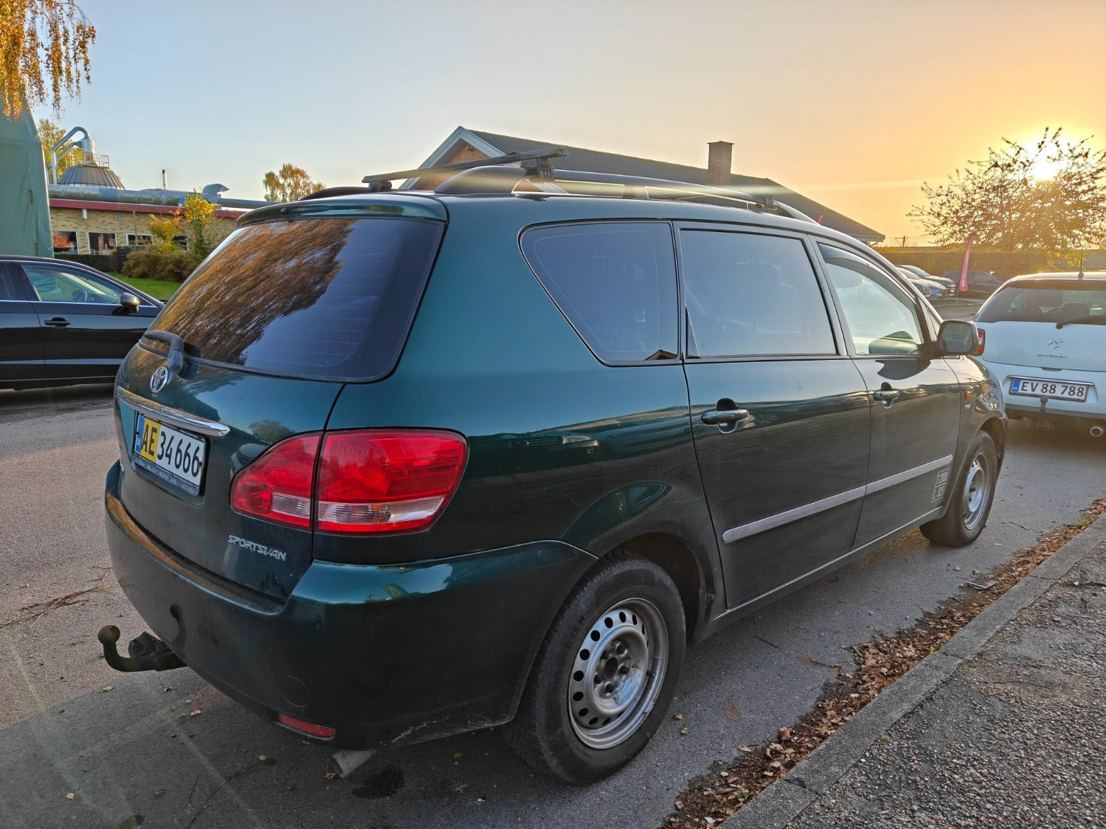 undefined Toyota Sportsvan fra 2002