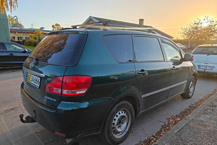 undefined Toyota Sportsvan fra 2002
