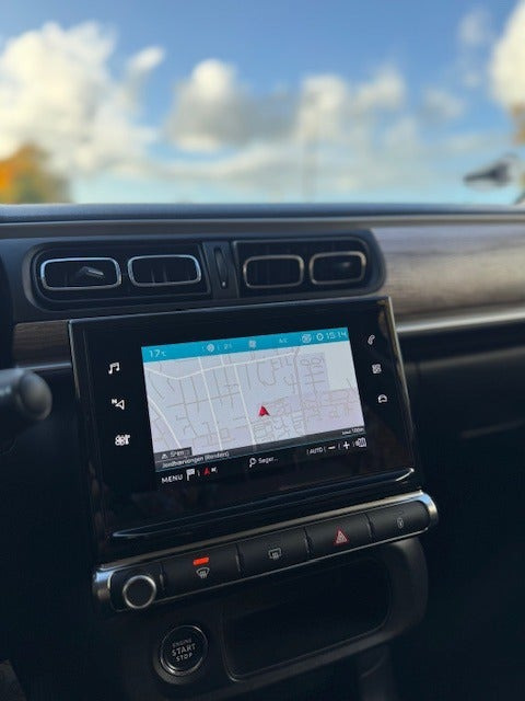 Grå Citroën C3 fra 2021