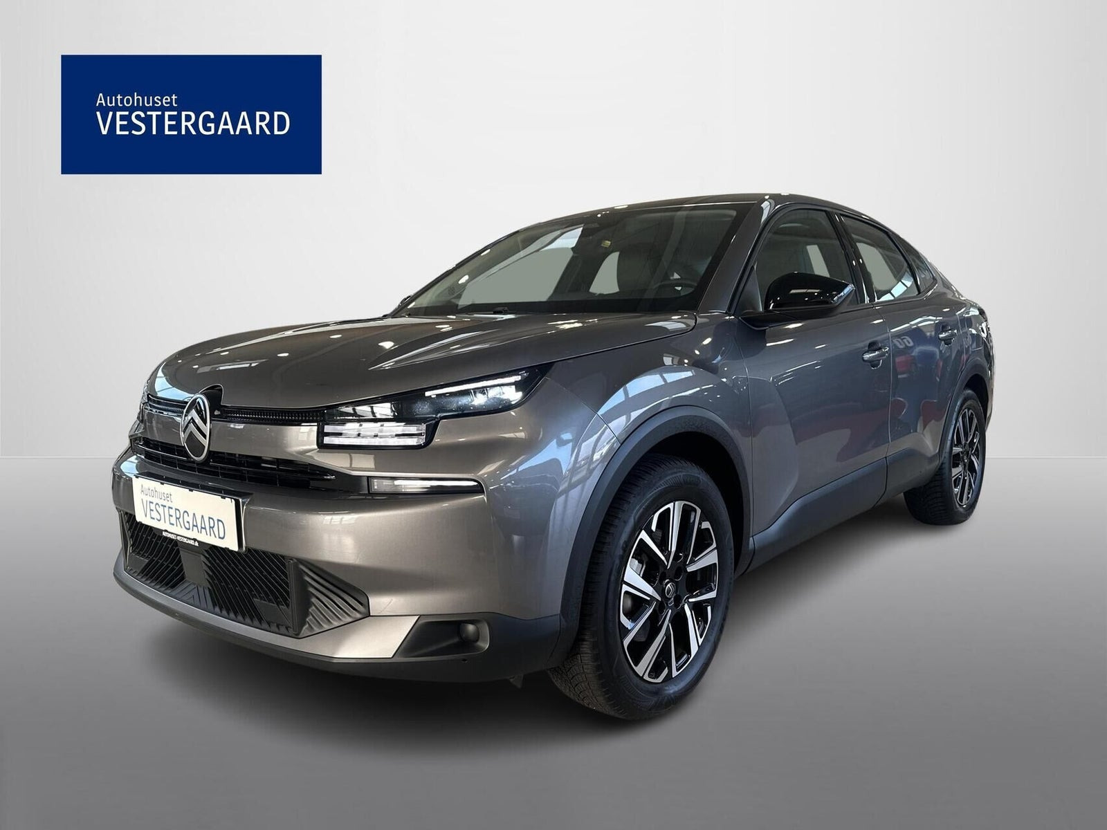 Grå Citroën ë-C4 X fra 2025