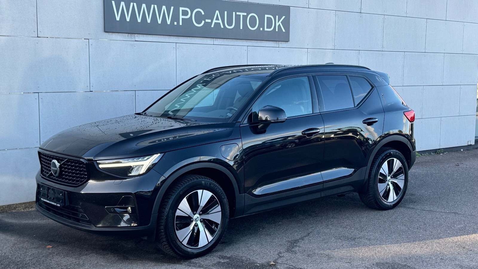 Volvo XC40 1,5 T5 ReCharge Plus Dark aut.