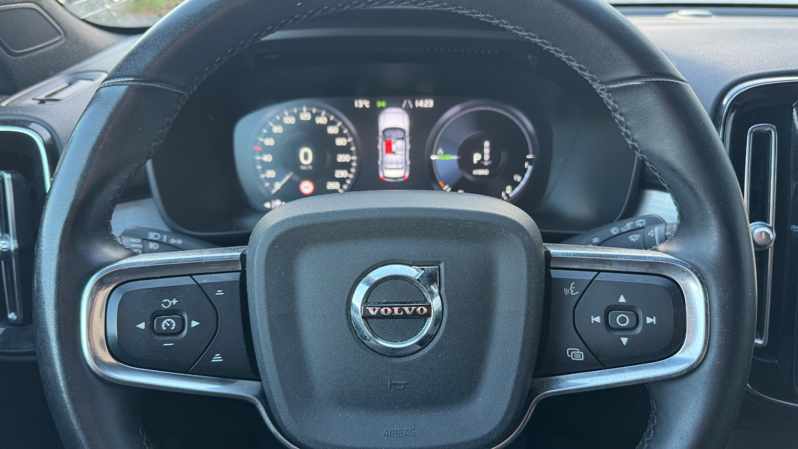 undefined Volvo XC40 fra 2023